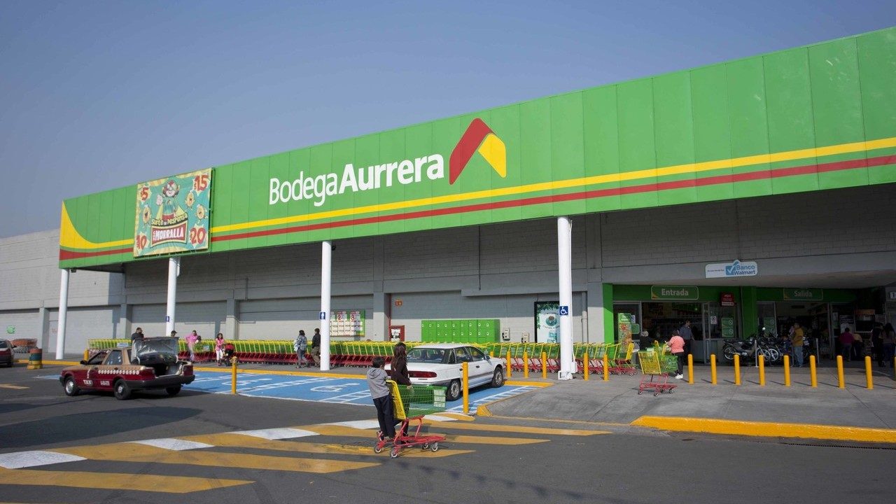 A tutorial on an efficient WhatsApp customer acquisition system: Quickly manage WhatsApp account growth.